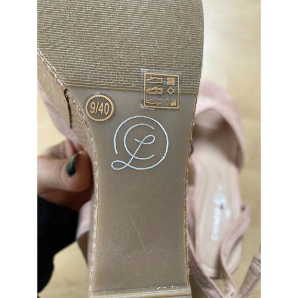 CHINESE Laundry "Ellia" Wedge Suede Blush Sandals Womens New - Picture 8 of 9